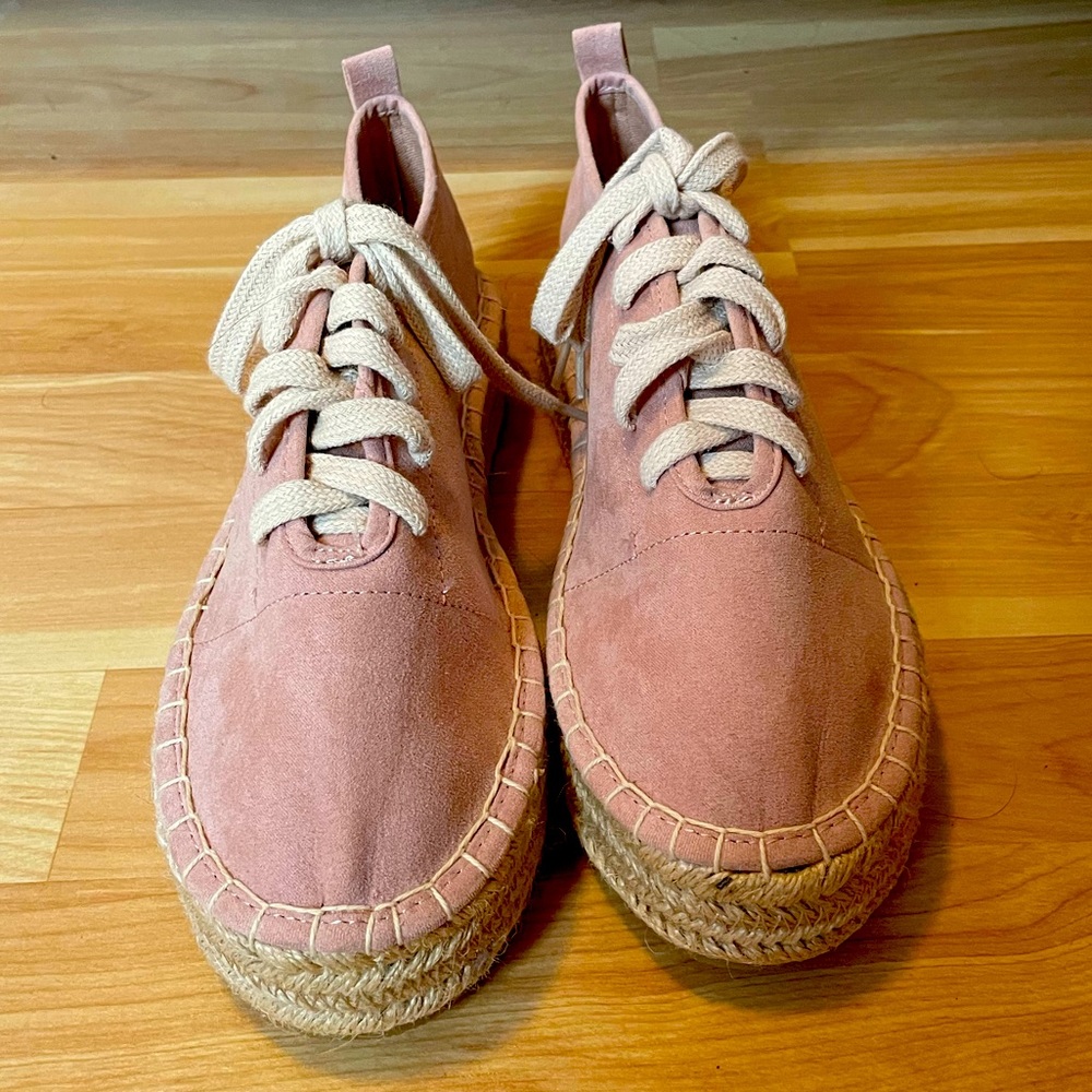 Just fab flat sneakers